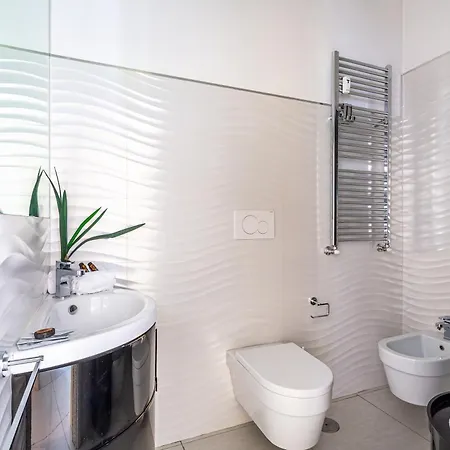 Апартаменты Iflat Peaceful And Intimate Refuge In Trastevere *